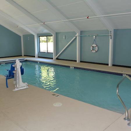 Holiday Inn Express & Suites Waterville - North By Ihg Екстер'єр фото