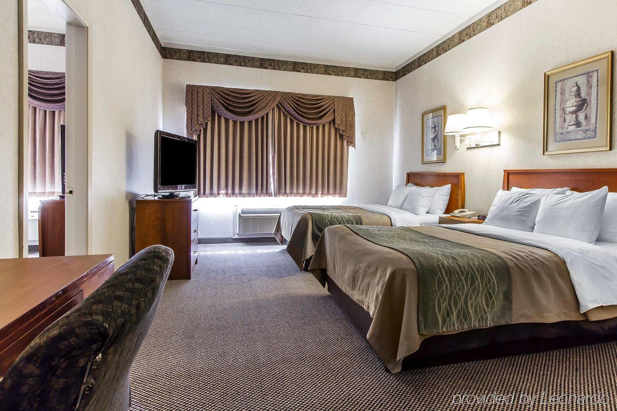 Holiday Inn Express & Suites Waterville - North By Ihg Екстер'єр фото