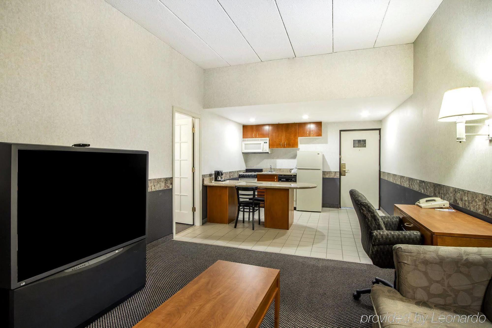 Holiday Inn Express & Suites Waterville - North By Ihg Екстер'єр фото