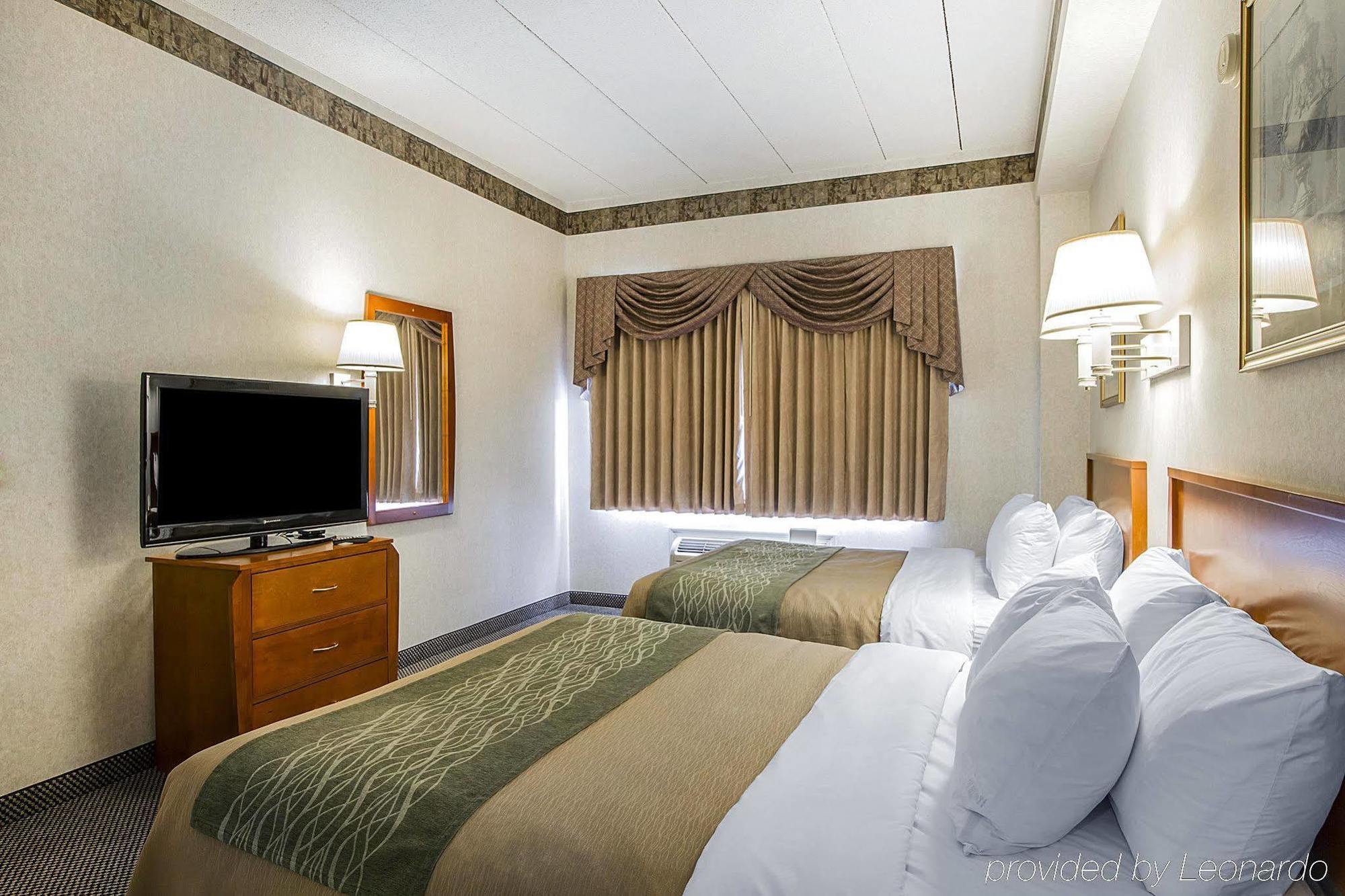 Holiday Inn Express & Suites Waterville - North By Ihg Екстер'єр фото